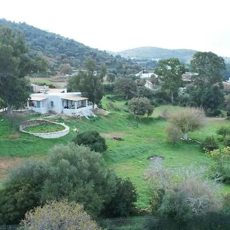 Βίλα Annas Katikia *