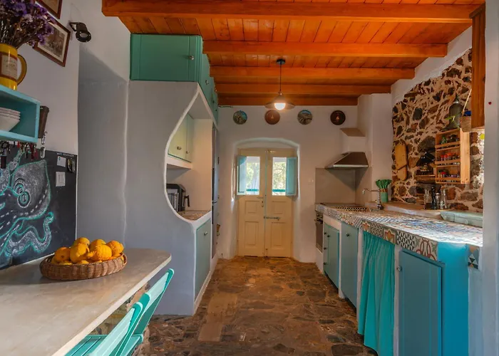 فيلة Annas Katikia *