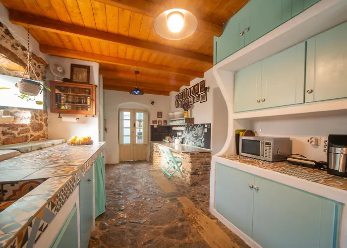 فيلة Annas Katikia *